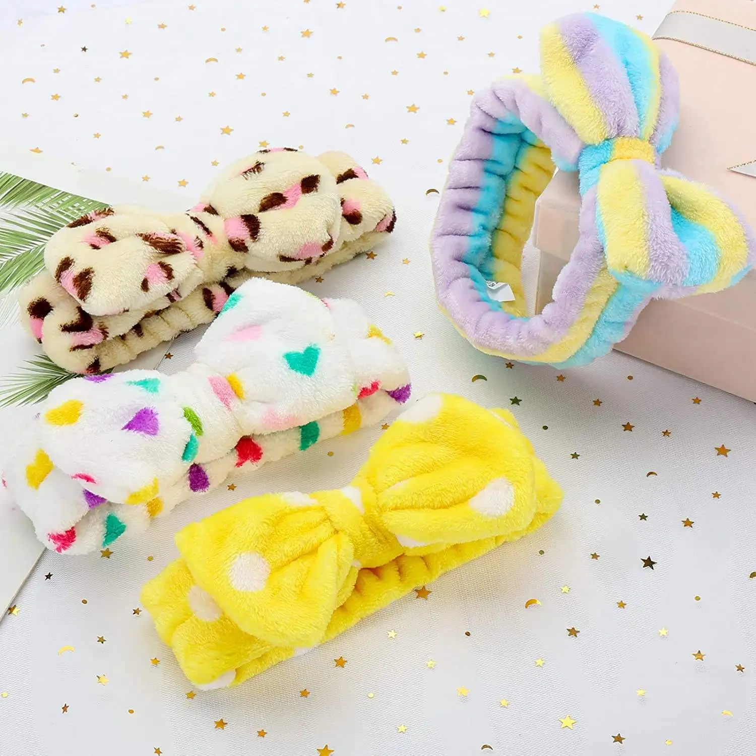 Ободок для волос с бантом