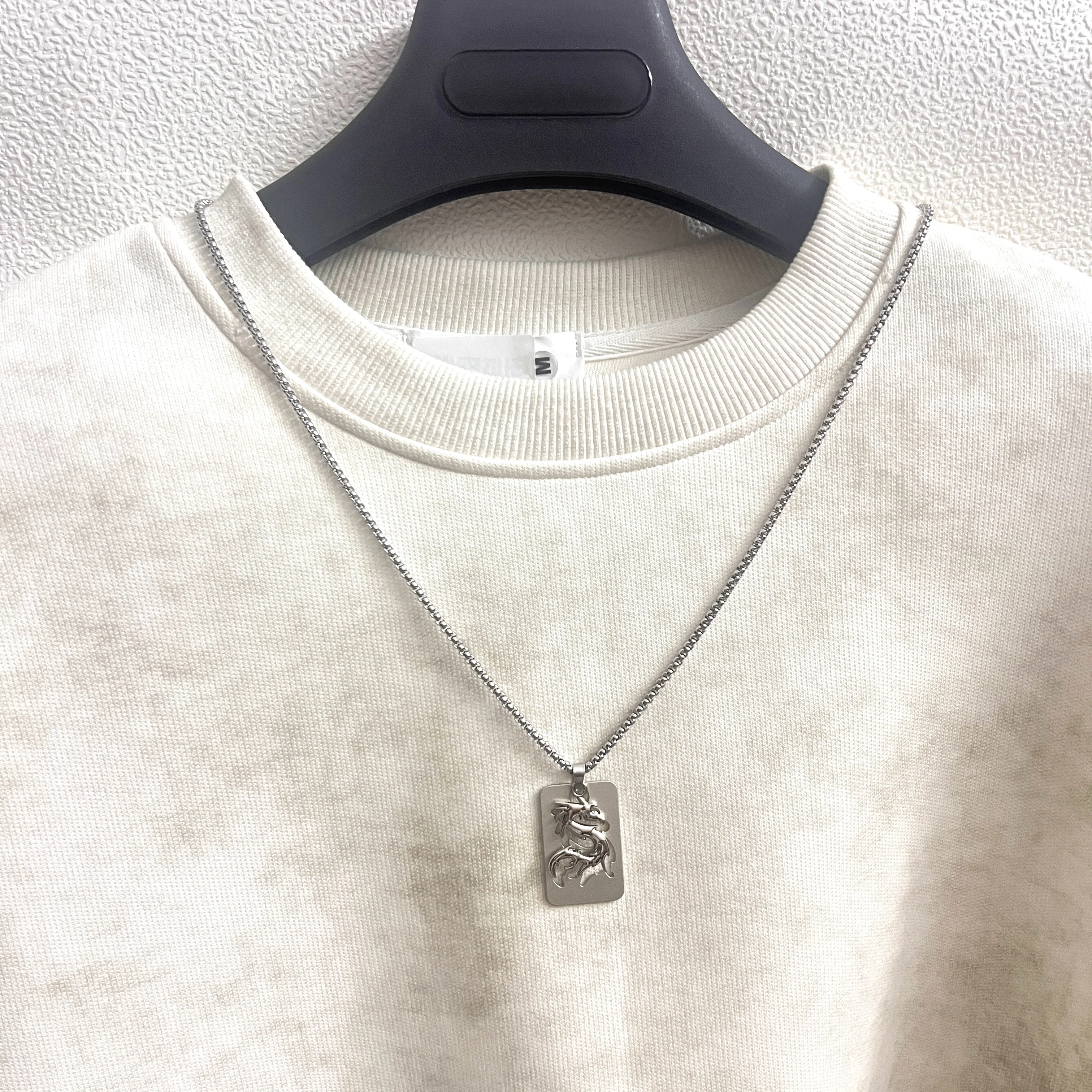 Custom Hot Unisex Necklace Stainless Steel Chains Trendy Silver Embedded Dragon Pendant Alloy Party Casual Hip-hop Accessories