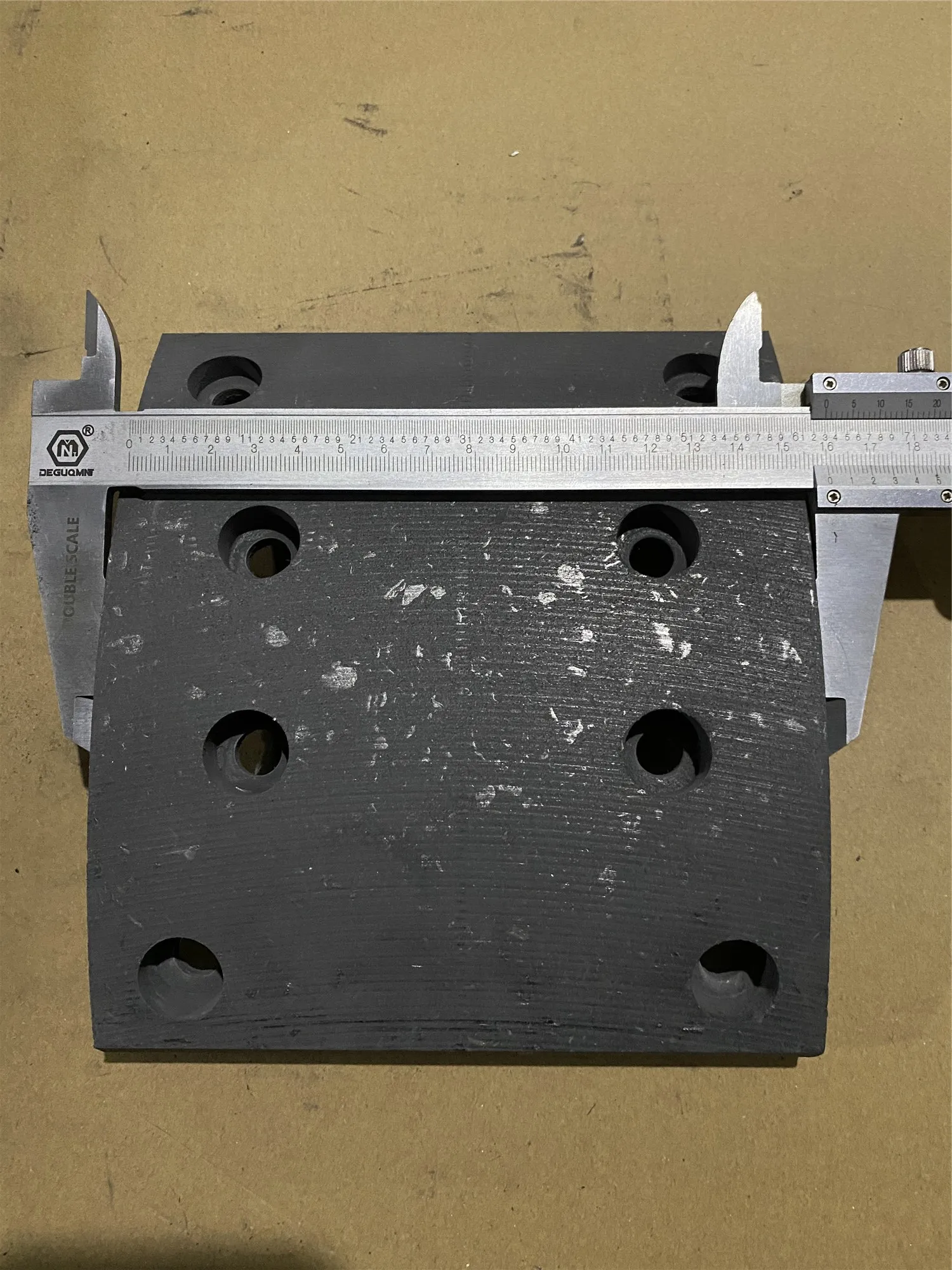 Передняя тормозная колодка WG4075450160 T5G для sinotruk