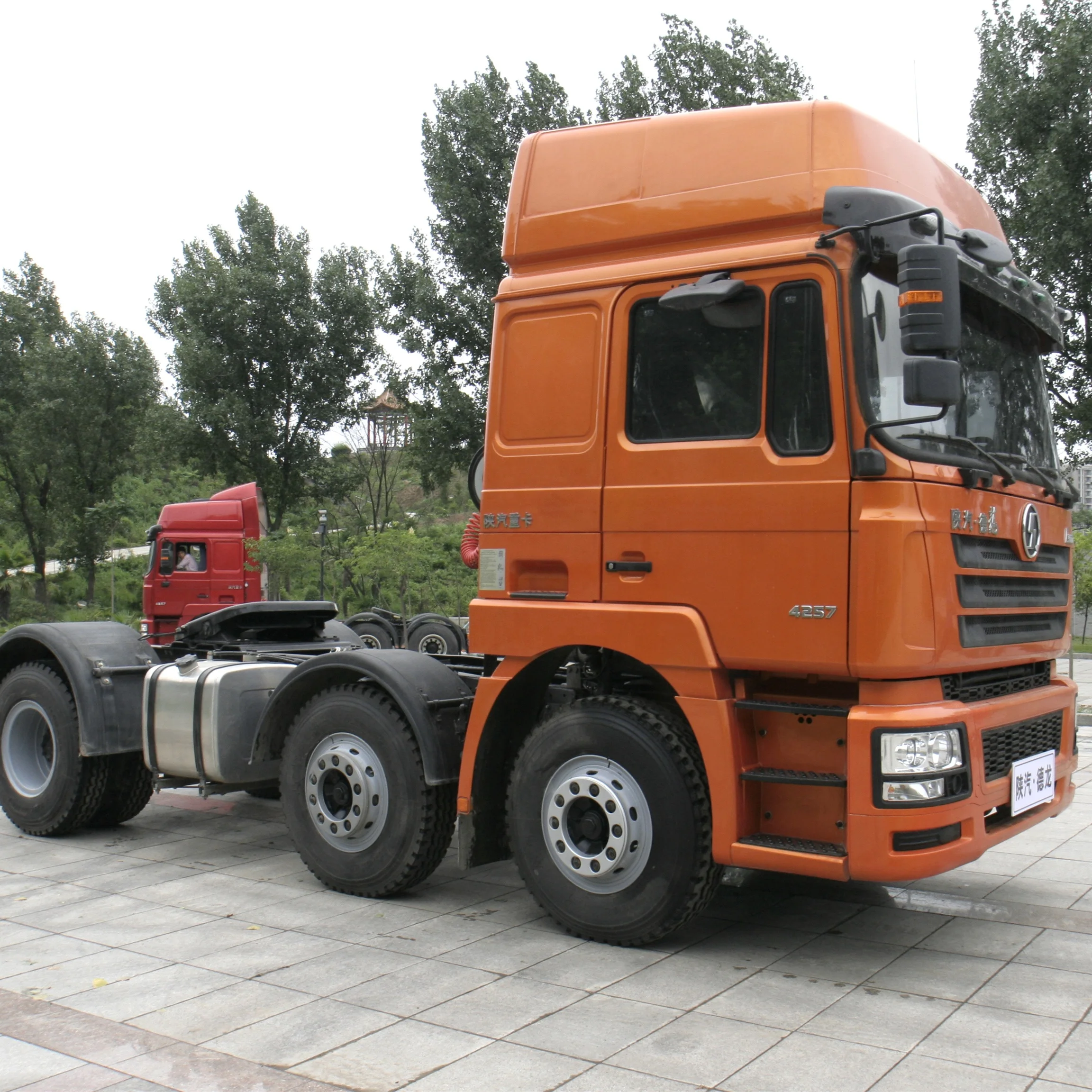Новая головка SHACMAN f3000 для трактора грузовика 6x2 8 колесная на продажу