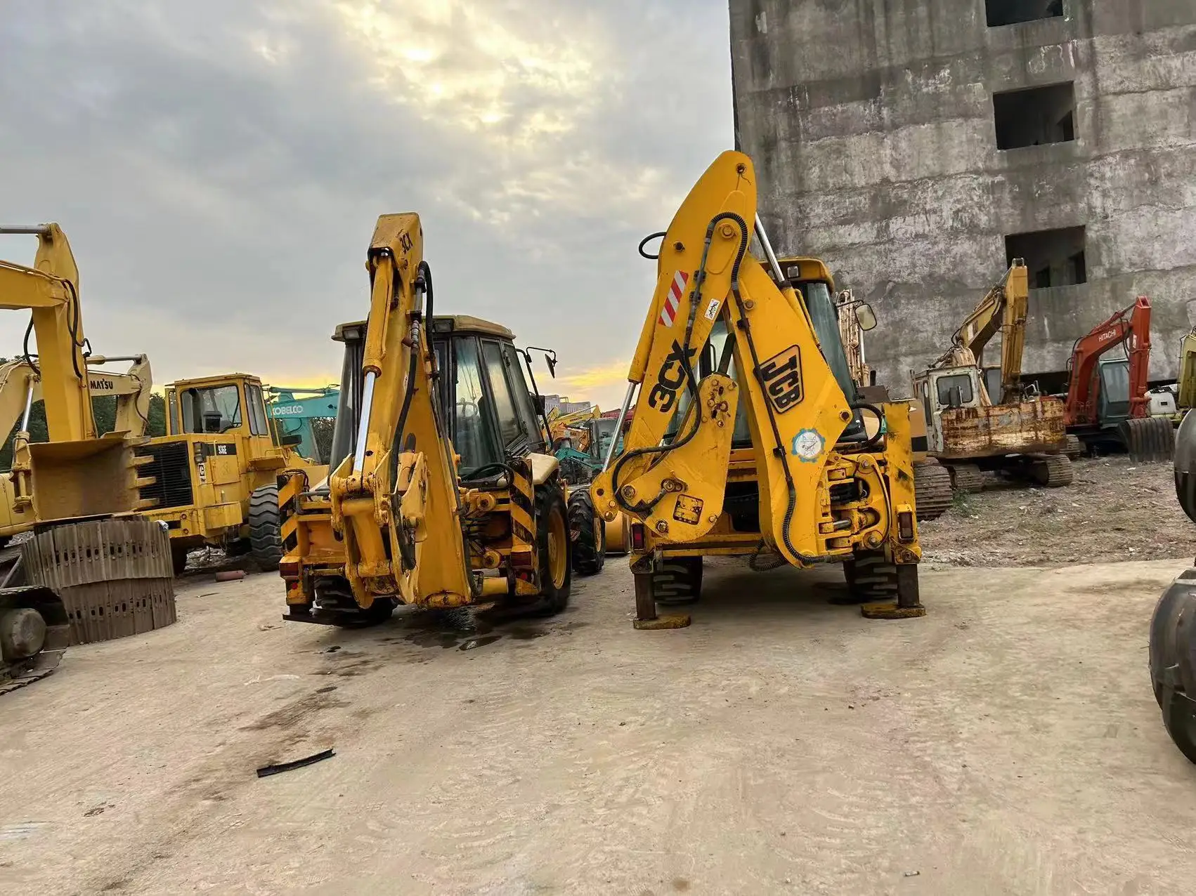 98%NEW Cheap Best Price Backhoe Loader Used JCB 3cx 4cxr With Discount 2023YEAR 2023YEAR