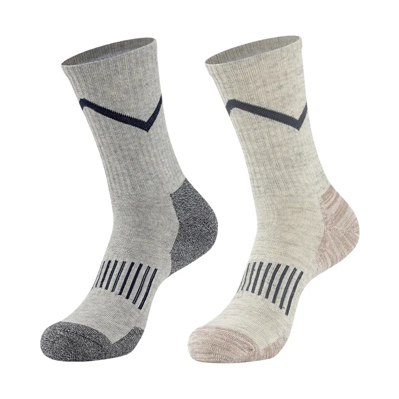 KT-K Custom Design Fashion Crew  Nylon Sports Socks  for Men