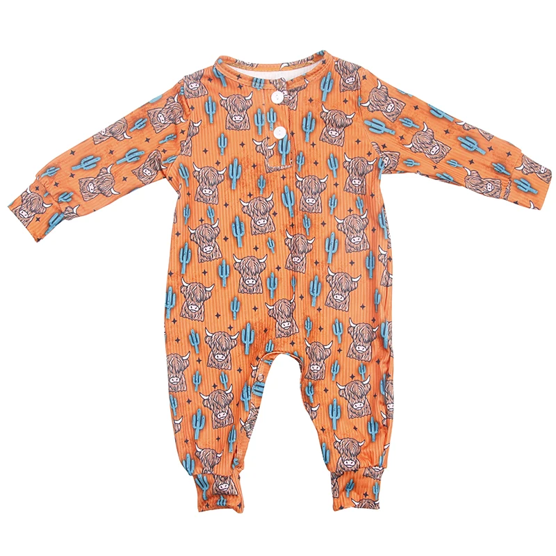 OEM Low Moq Winter Cowtag Highland Cow Print Long Sleeve Pants Jumpsuit Baby Boy Girl  Ribbed Soft Fabric Henley Romper