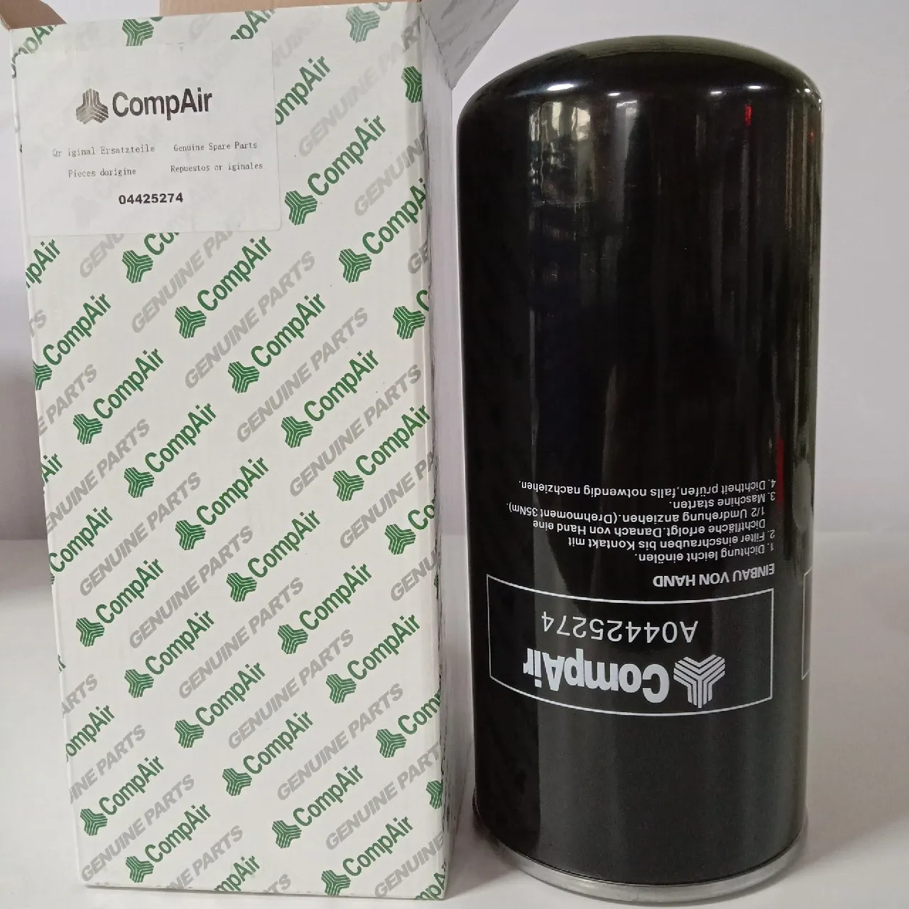 Compair  screw air compressor parts wholesaleoil filterA04425274