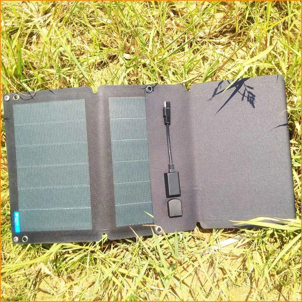 Flexible Solar Cellphone Charger For Iphone 15