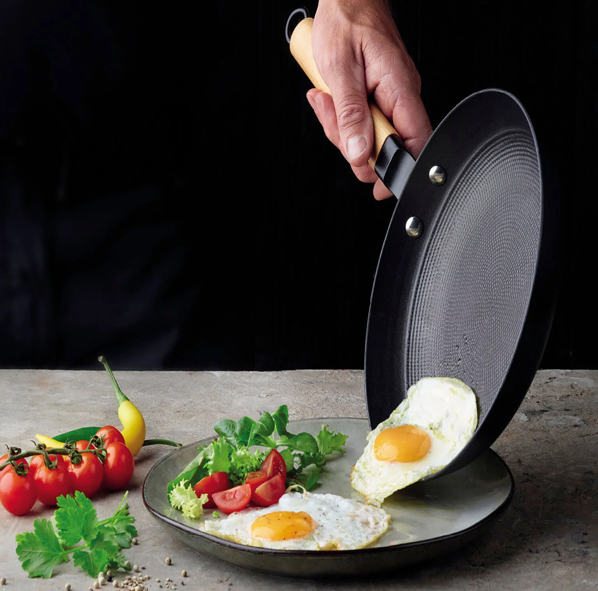 honey comb cast iron pan  light weight cast iron pan