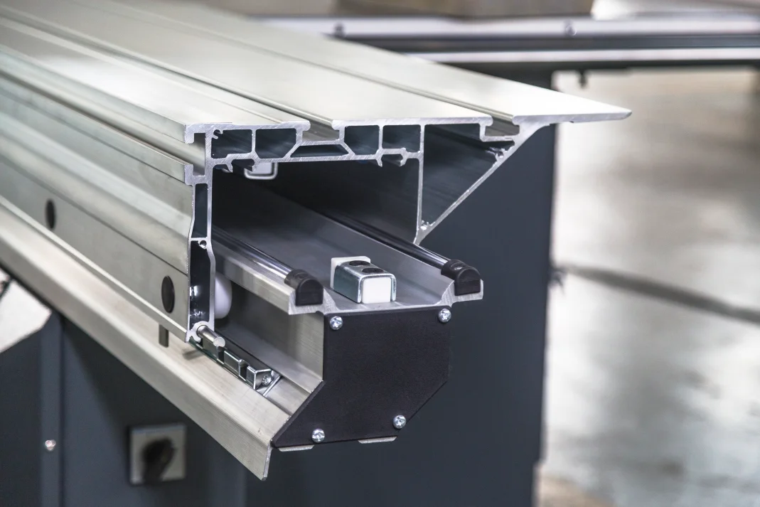  wood cutting machine sliding table panel saw