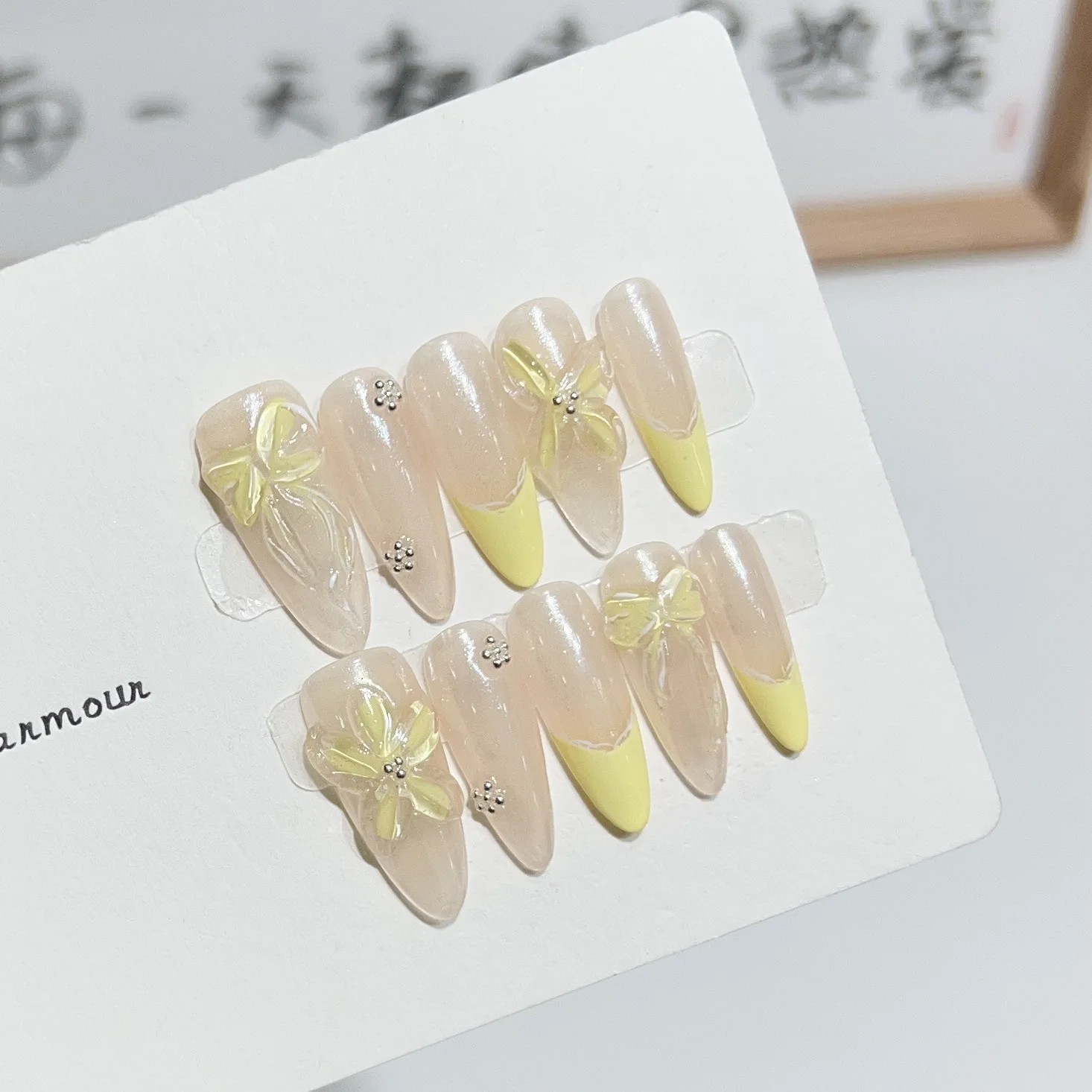 Acrylic Nails Wholesale Pure Handmade Nude Blooming 3D Yellow Ice Flowers Steel Ball Exquisite Custom Press On Nails