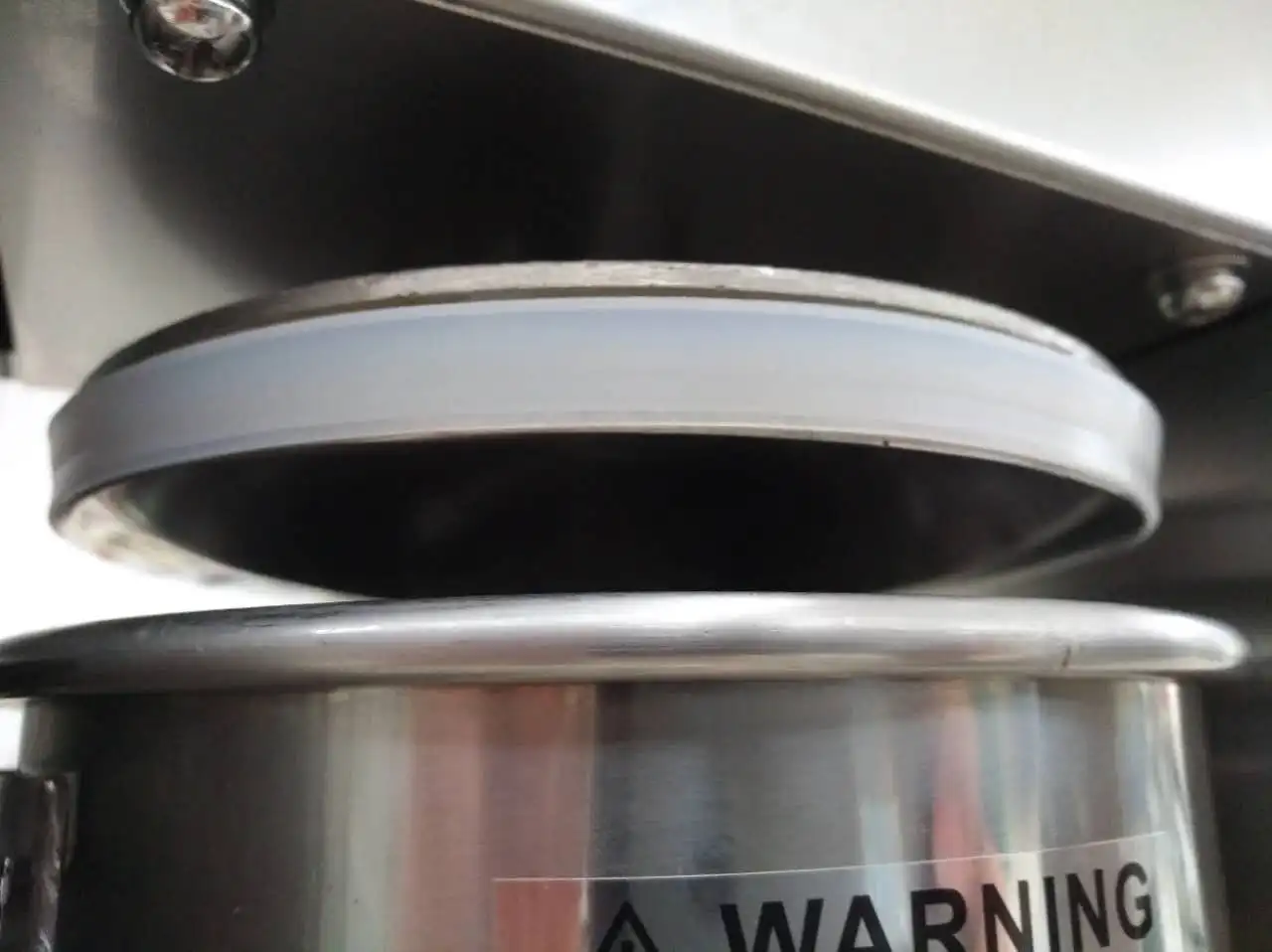 VS-15L yingxiao high quality  SS304 sausage stuffer/sausage filler /sausage  making equipment