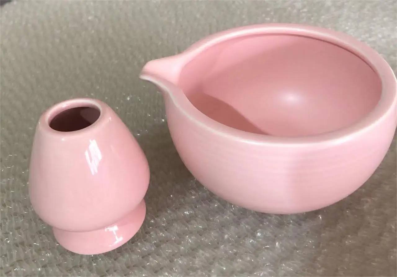Handmade porcelain matcha tea bowl 550ml Japanese style matcha ceramic bowl chawan tea glass matcha bowl with pouring spout