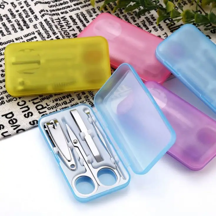 Wholesale factory price disposable 4 in 1 cheap colored mini Travel manicure kit toe nail clipper set