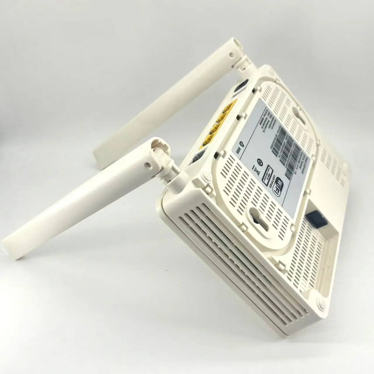 EG8145V5 optical fiber equipment  Original dual band FTTB 4GE+2.4G&5G WIFI GPON  XPON EG8145V5  EG8145V5 ONU  MODEL 5 lights