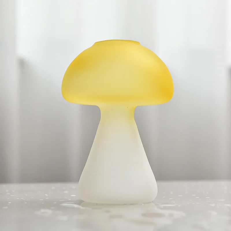 Creative Mushroom bud flower glass vase Colored clear Glass Vase Home Decoration Aromatherapy Bottle
