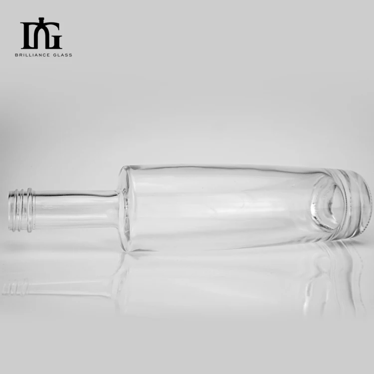 Wholesale High Quality 500ml 700ml 750ml Glass Bottle Liquor Bottle Empty Transparent Brandy Bottle Tequila with Cork