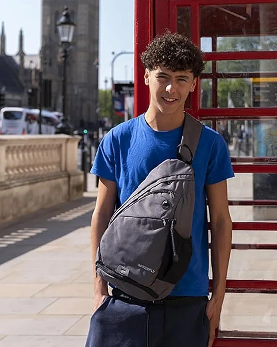 bottom-umbrella-pouch designed waterproof multi-pockets laptop & camera triangle sling backpack with water bottle holder