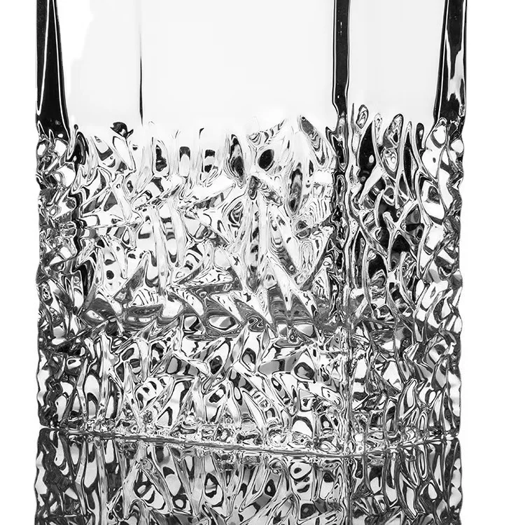 700ml Customized Unique Luxury Gift Decanter Glass Liquor Decanter For The Whiskey Wine Bourbon