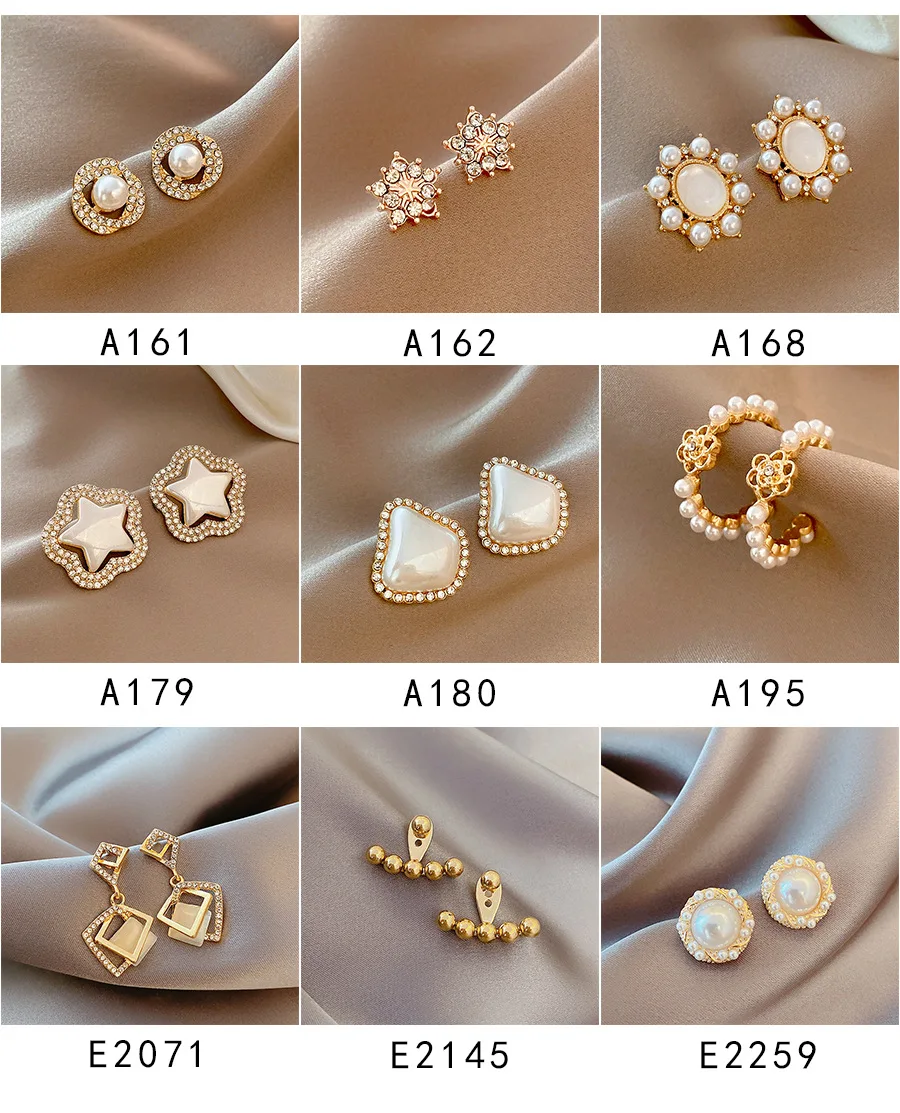39 Designs Korean S925 Silver Ear Post Nickel Free Hypoallergenic Flower Stud Earrings 18k Gold Plated Fashion Ladies Earrings
