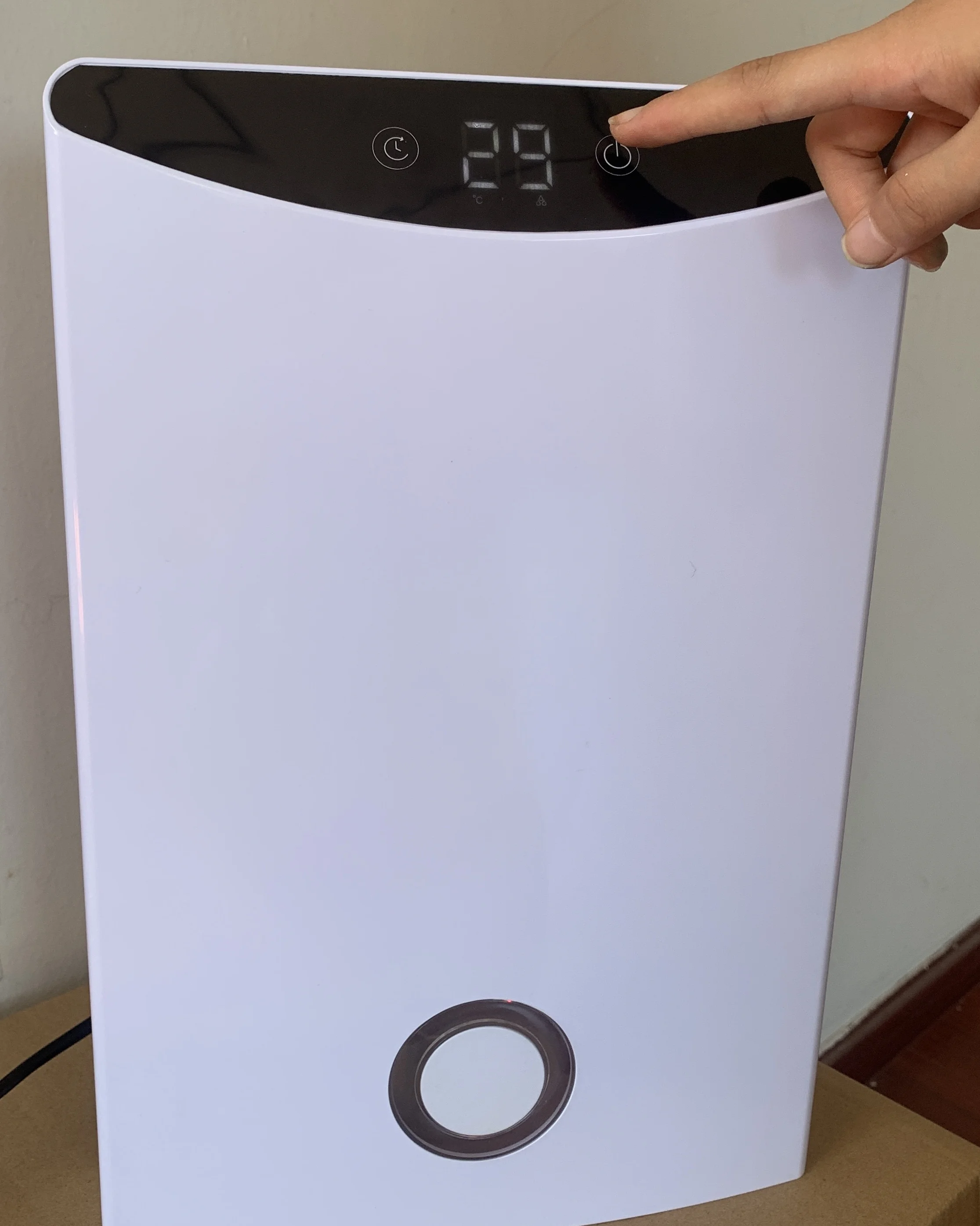 Manufacturer2000ml Moisture Absorb Dryer Machine Basement For Home Closet Air Led Uv Light Remote Controller Mini Dehumidifier