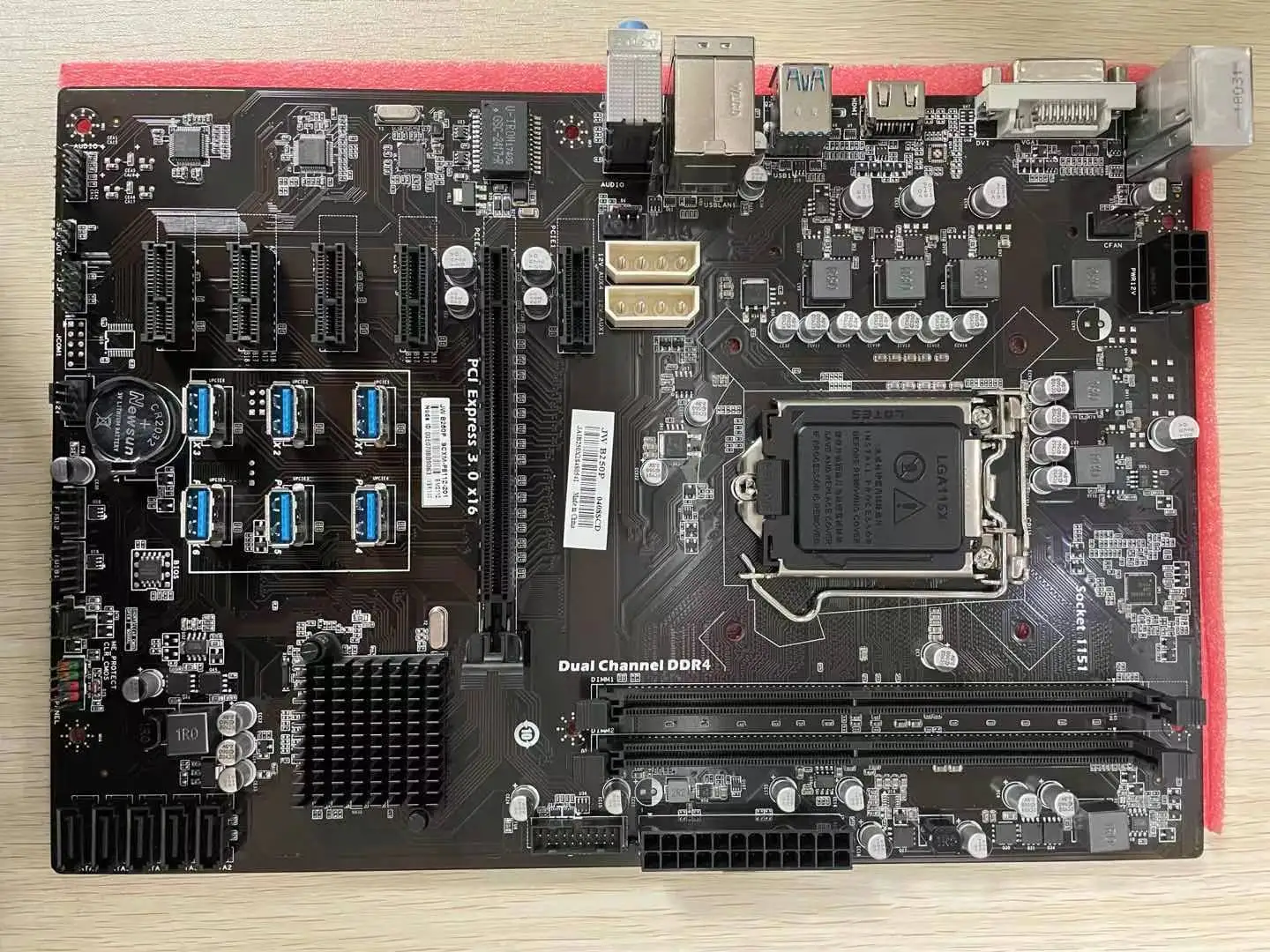  B250 добыча материнская плата LGA-1151 12 графических процессоров 6 GPU поддержка rx580 8 Гб rx5700xt gtx1660super