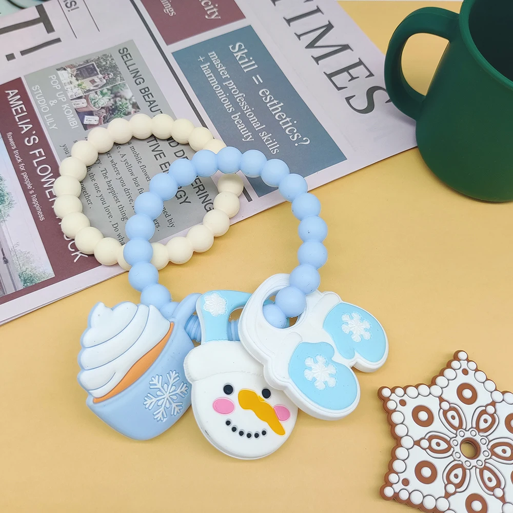 Factory Customized Christmas Tree Santa Socks Hat Snowman Sweater Silicone Teether Ring Space Silicone Baby Teether Gift Set