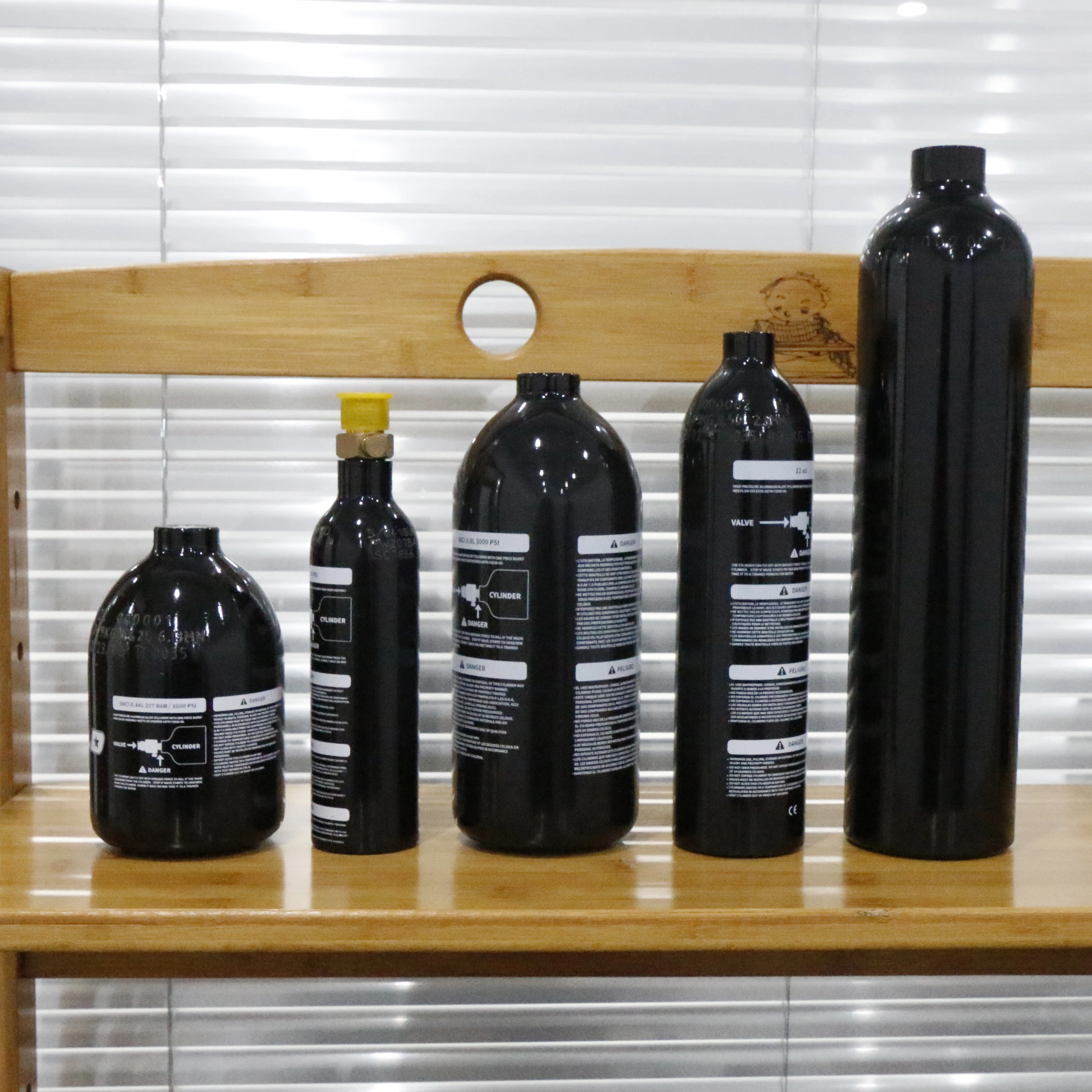 ZX 10ci 13ci 22ci 26ci 30ci 48ci pcp cylinder 207bar 3000psi gas cylinder co2 paintball air tank