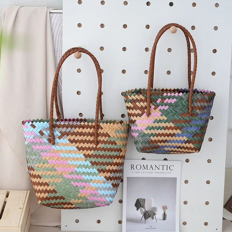 Fashionable PP hand woven vegetable basket large capacity casual handbag beach bag factory wholesale