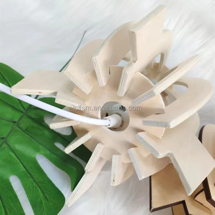 Cut and splice style wooden European rocket style home decoration lamps and lanterns wooden crafts