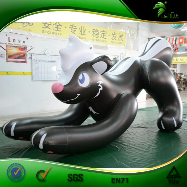 Черная надувная игрушка Skunk гигантская сексуальные