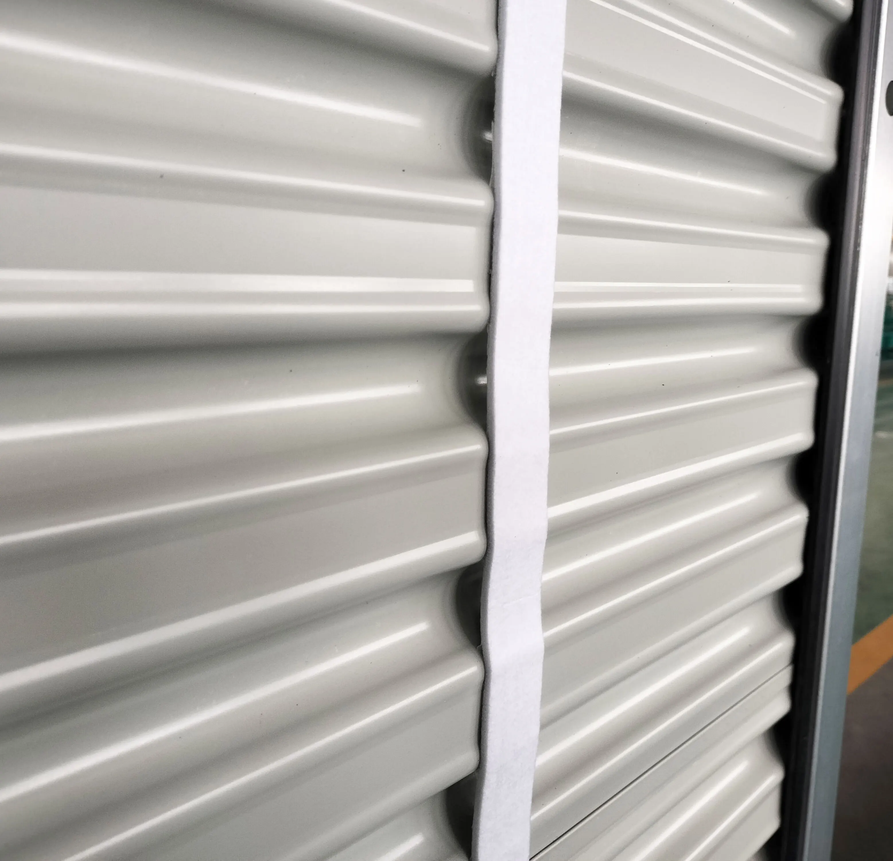 Silver curved curtain piece manual zipper simple rolling shutter door