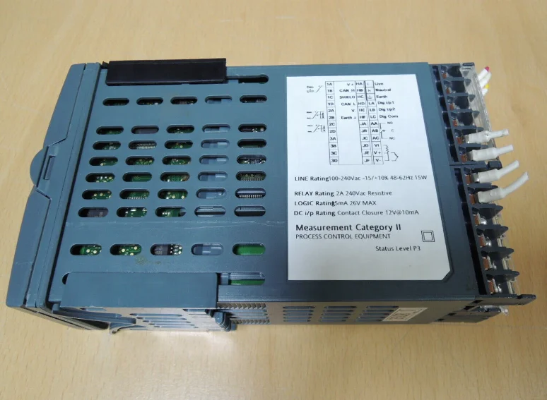 NEW ORIGINAL Eurotherm 3508 PID Temperature Controller 3508/CC/VH/1/XX/10/1