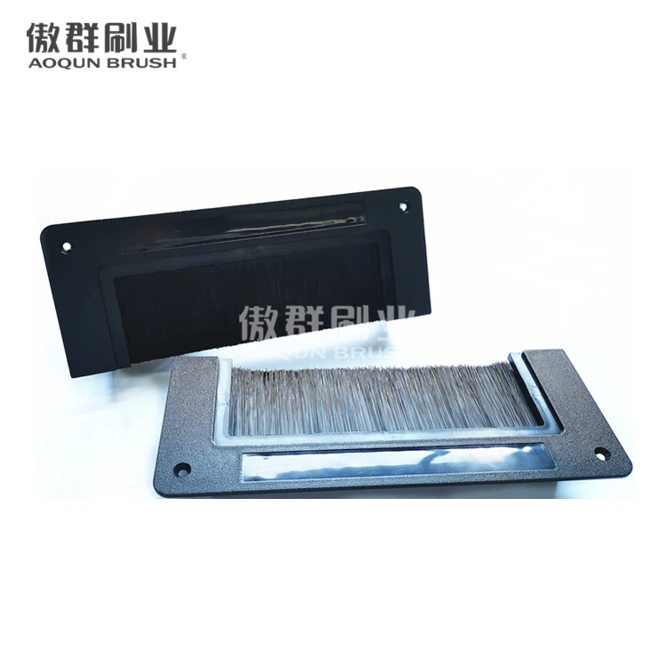 Selected Auto Double Color Brislte Car Wash Wheel Grill Cleaning Brush With Rubber Grip Rim Tire Brush With Flag Tipped Bristles