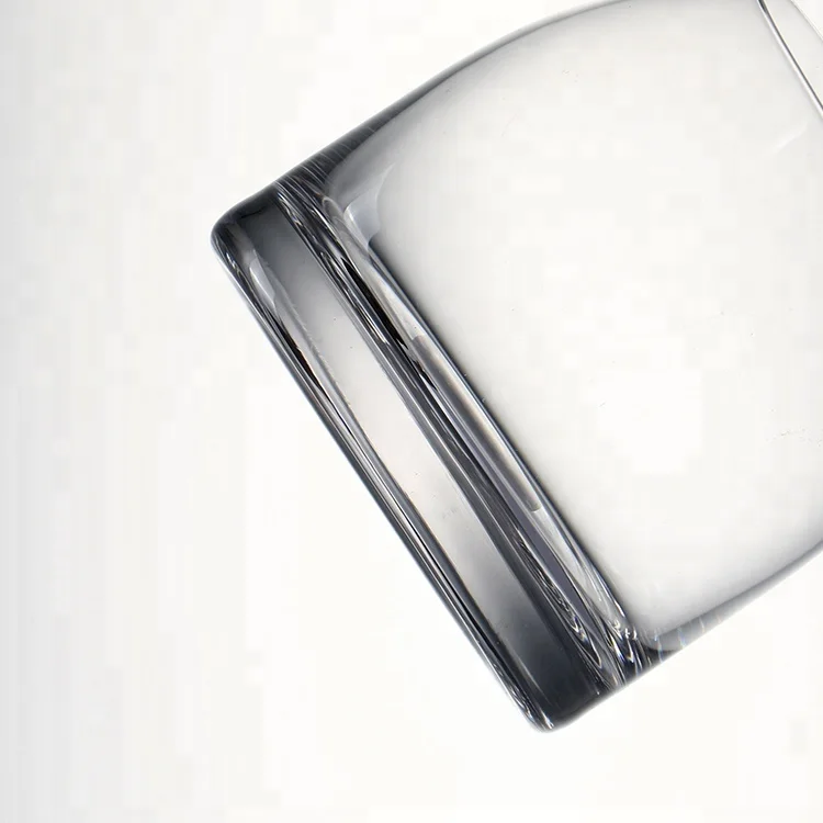 Personalized crystal whisky glass set for bar