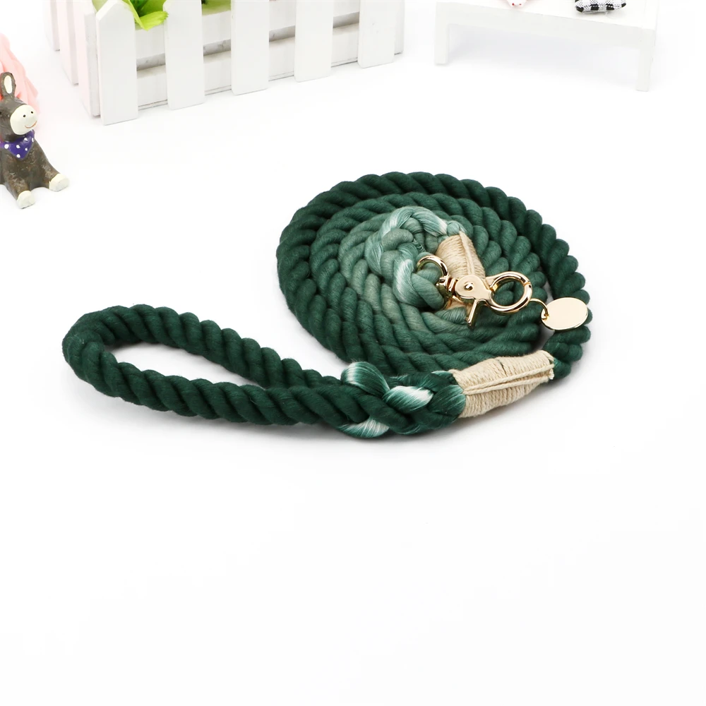 100% handmade thread Braided Knitting Cotton dog leash Dog Accessories Cotton Ombre Rope Dog Leash Manufacturers