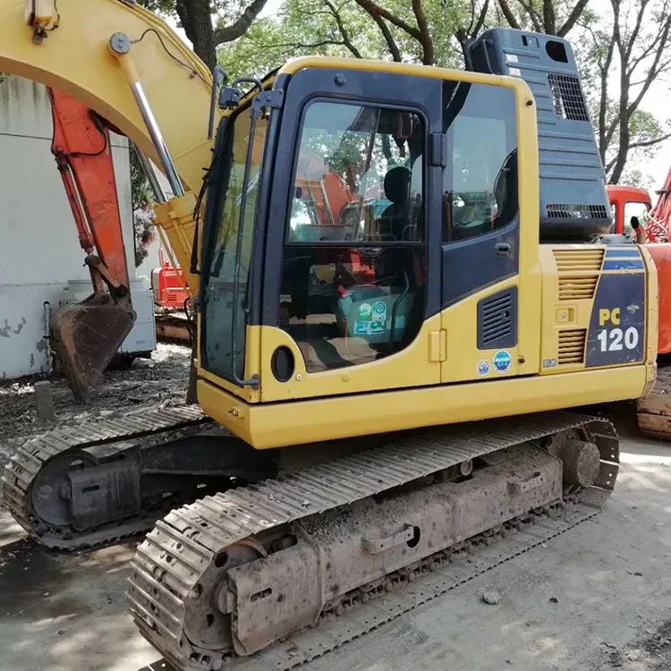 12 ton Komatsu pc120-8 excavator in good condition has low price and good performance