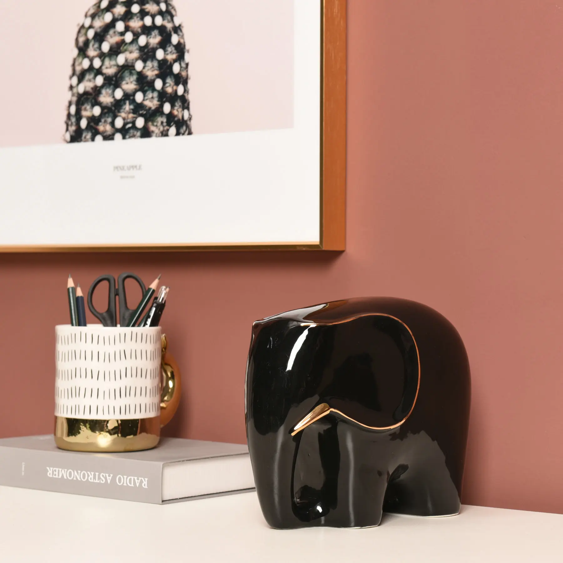 Wholesale Handmade Porcelain Crafts Animal Art Elephant Figurine Decoration Ceramic Home Ornament