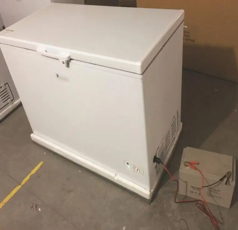 358L DC Freezer with Dual-Temperature Solar Electric Battery Power Source for Car Household Outdoor Use 1-Year Warranty