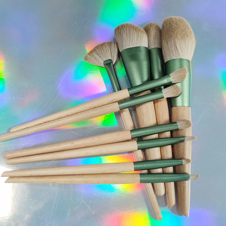 Wholesale Wooden Handle Synthetic Hair Facial Beauty Makeup Brush Set Professional Vegan Make Up Brush Set