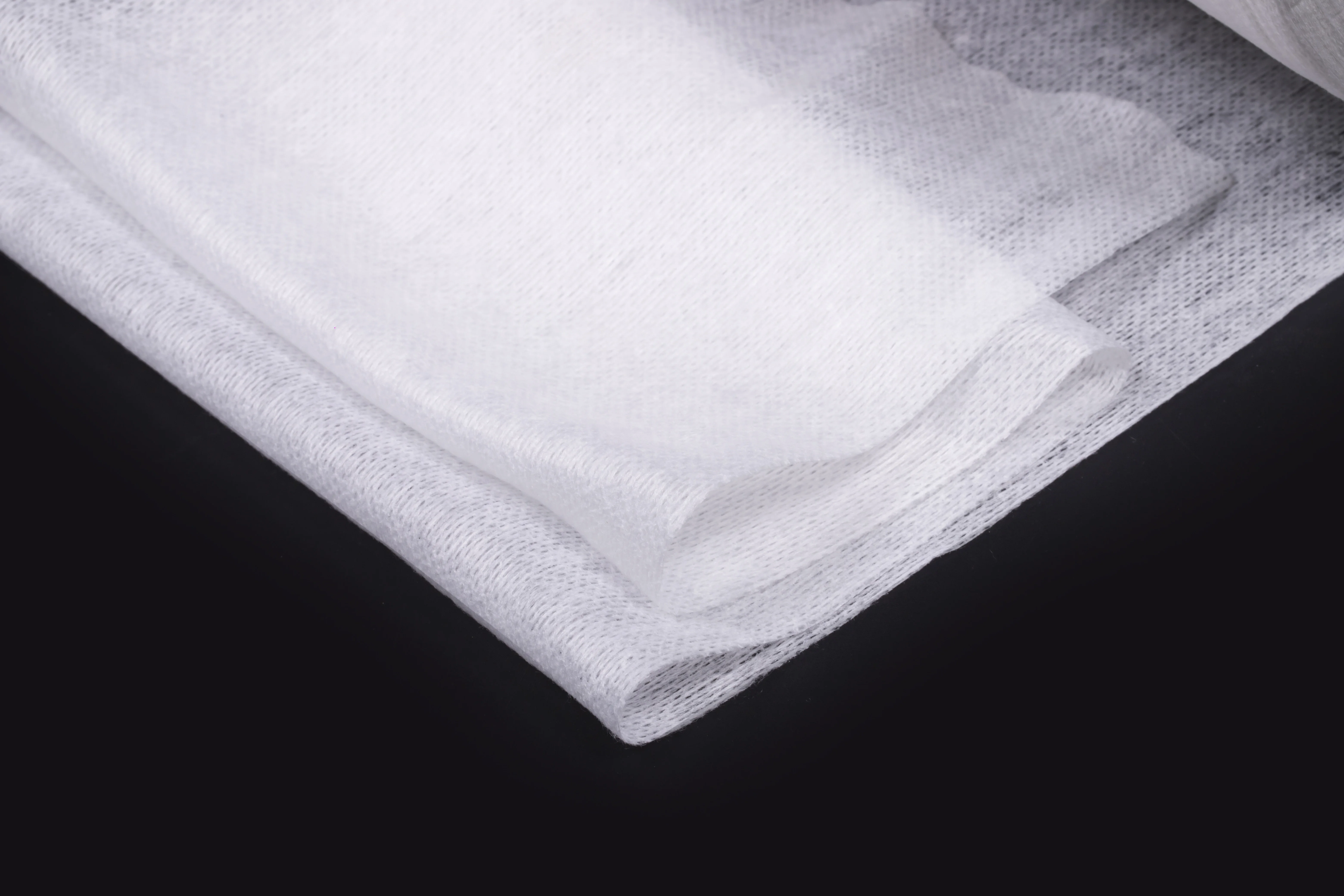 Food Grade 100% Polypropylene Spunbond Disposable Breathable Surgical Cloth Printed Gown Non Woven Fabric