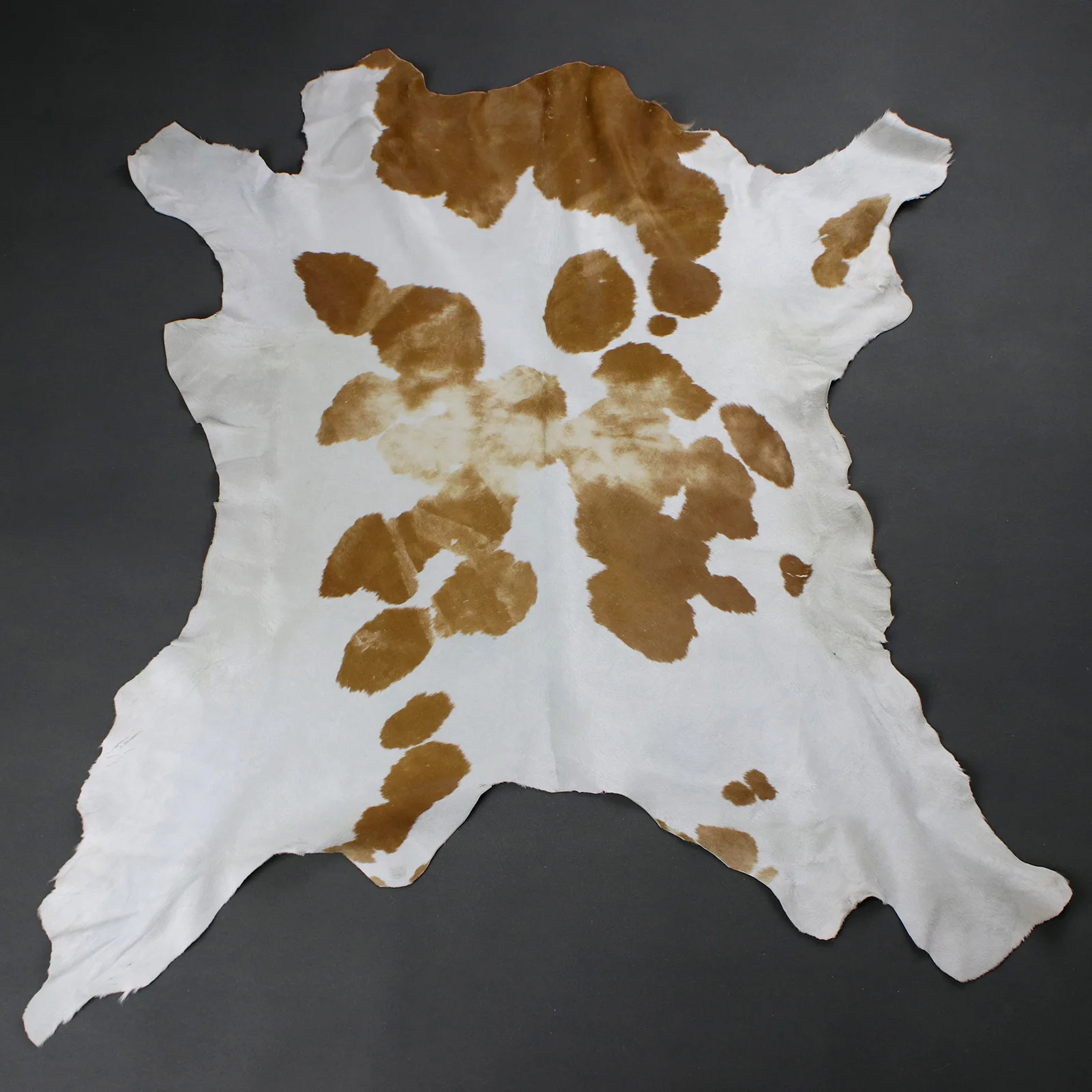 Soft hair on hide pelt natural baby calf skin leather milk brown brindle white dual color genuine