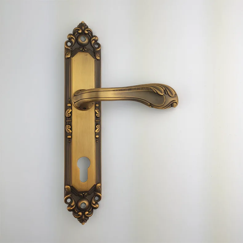 Luxury design fashion style big type brushed long  entrance gold door handle lock for Southeastern market