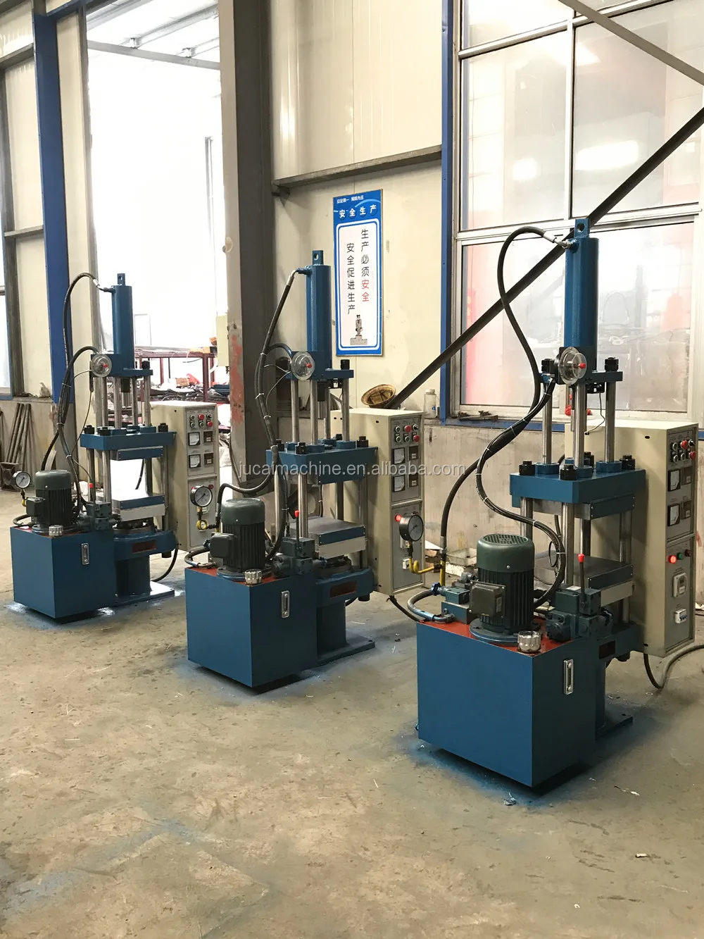 silicon nipples injection molding machine ,injection silicon machine ,silicone moulding machine injection mold