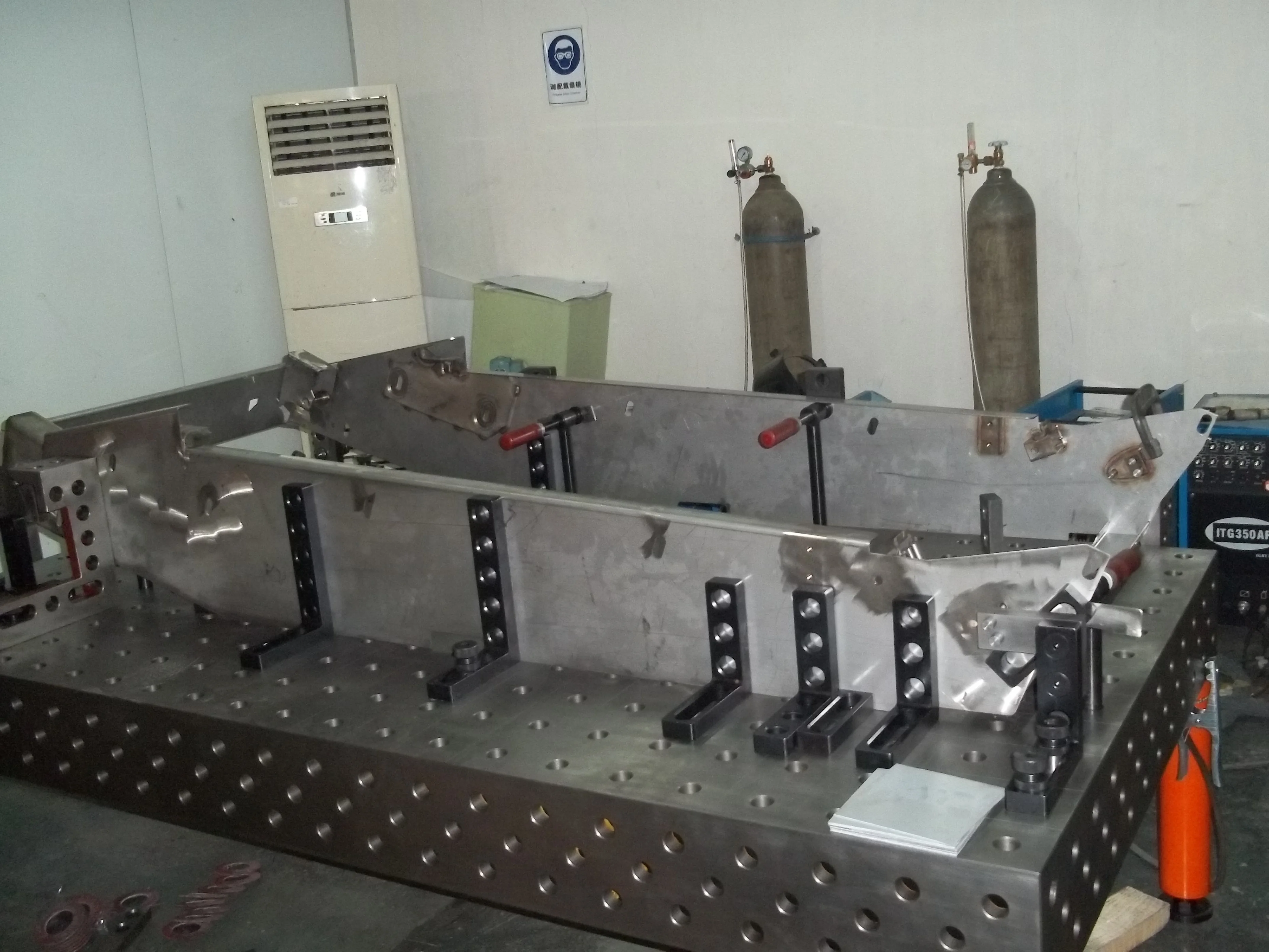 Заводская распродажа 3D сварочный зажим настольные зажимы с крючками и