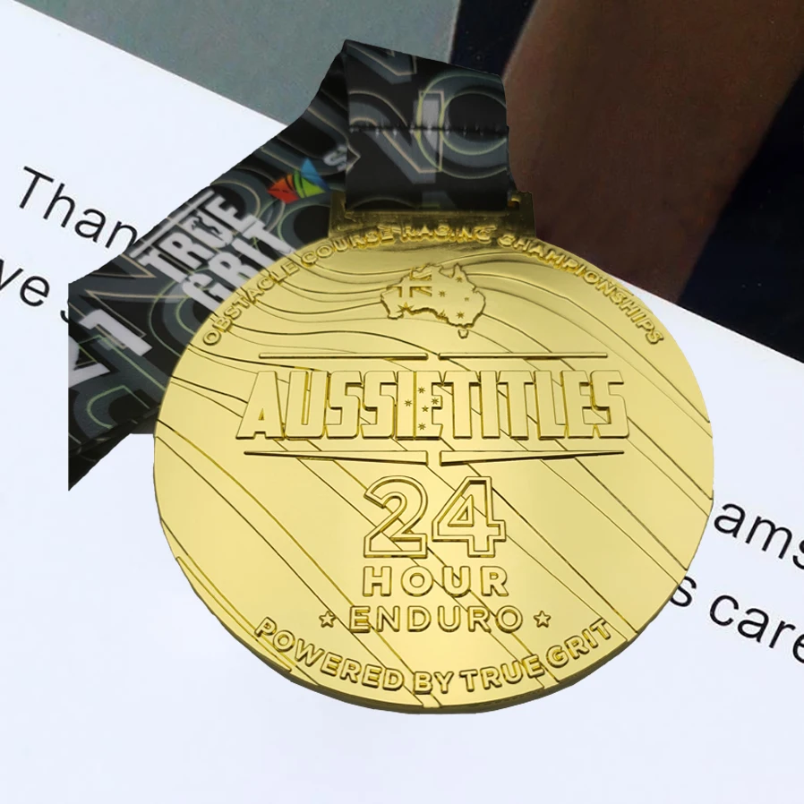 Large metal craft medals custom resin metal round medallion