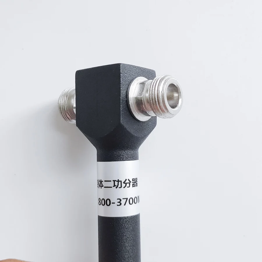 800-3700MHz Round High Quality N-Female cavity Power Splitter 2 way Power Divider