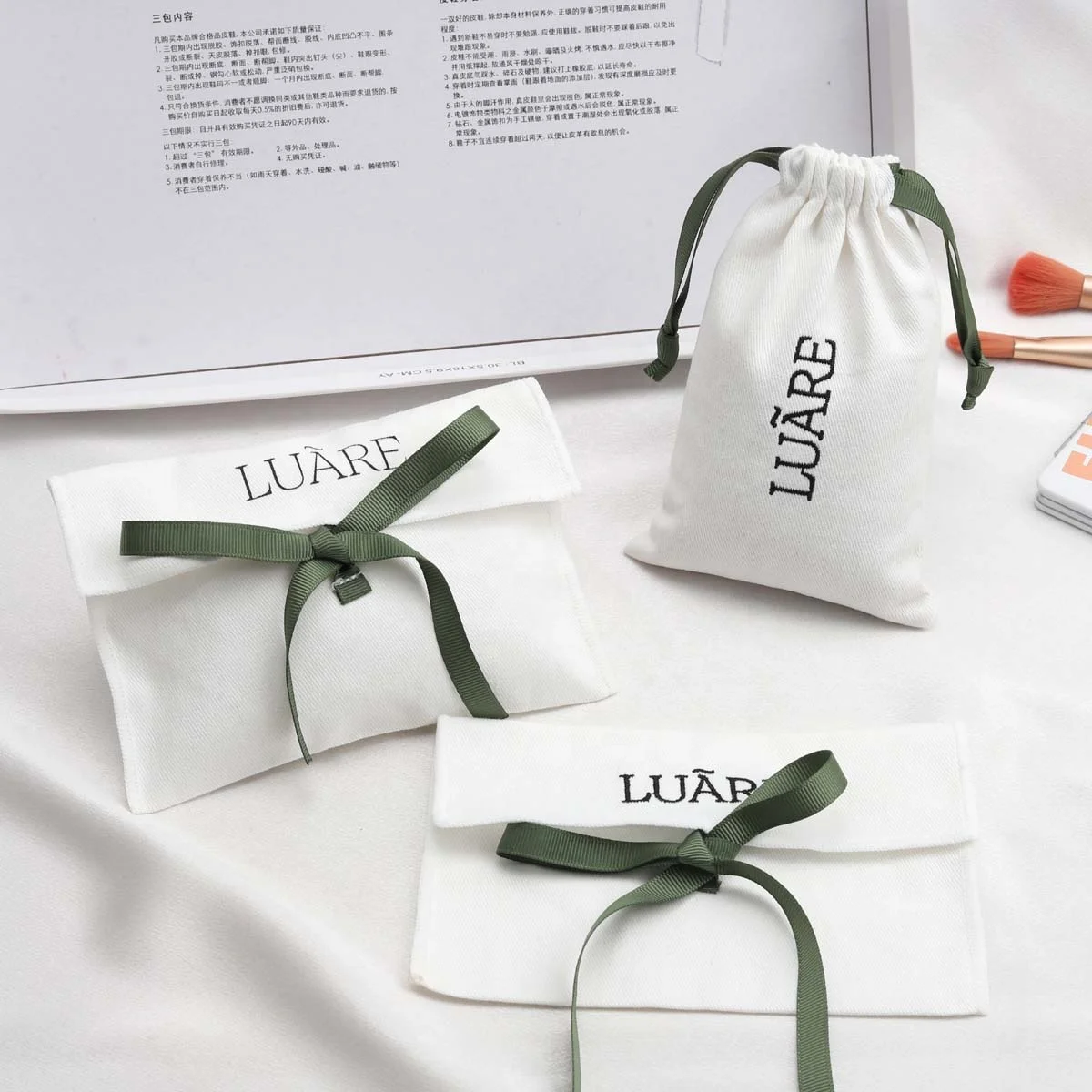 Eco-Friendly White Cotton Twill Envelope Cosmetic Jewelry Bag Custom Logo Printed Drawstring Cotton Comb Mirror Gift Dust Pouch