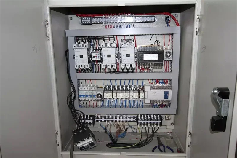 200 Ton Deep Drawing Hydraulic Press Machine for Wheelbarrow Making