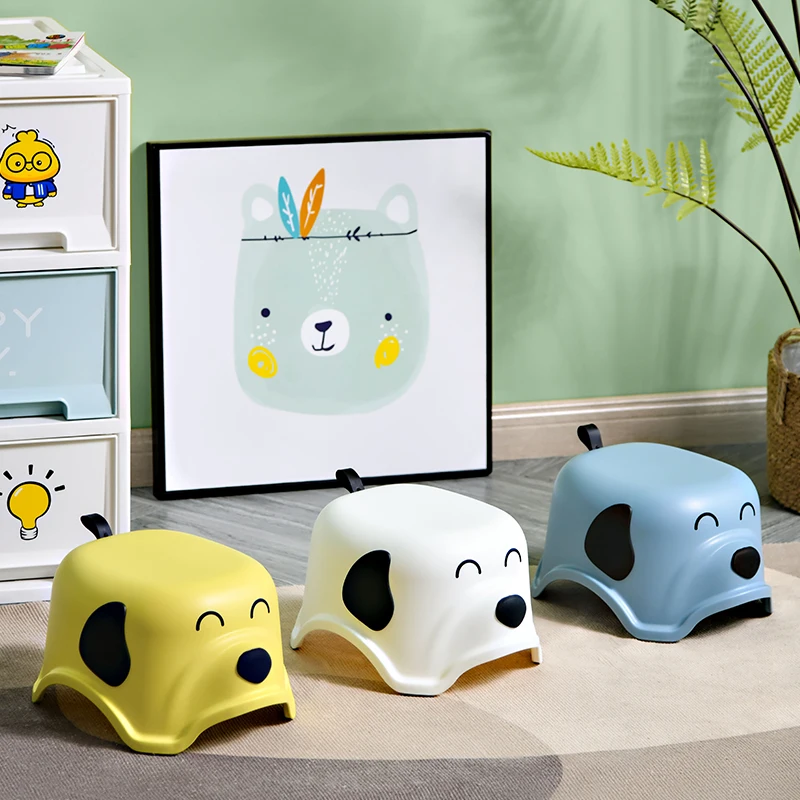 High Quality Manufacturer Supply Anti-slip Stool Plastic Toilet Step Stool Wholesale Living Room Furniture Modern Stool