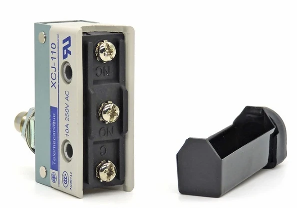 Telemecaniq OsiSense XC  travel switch Limit switch Micro switch roller length rod 10A 250V XCJ127C