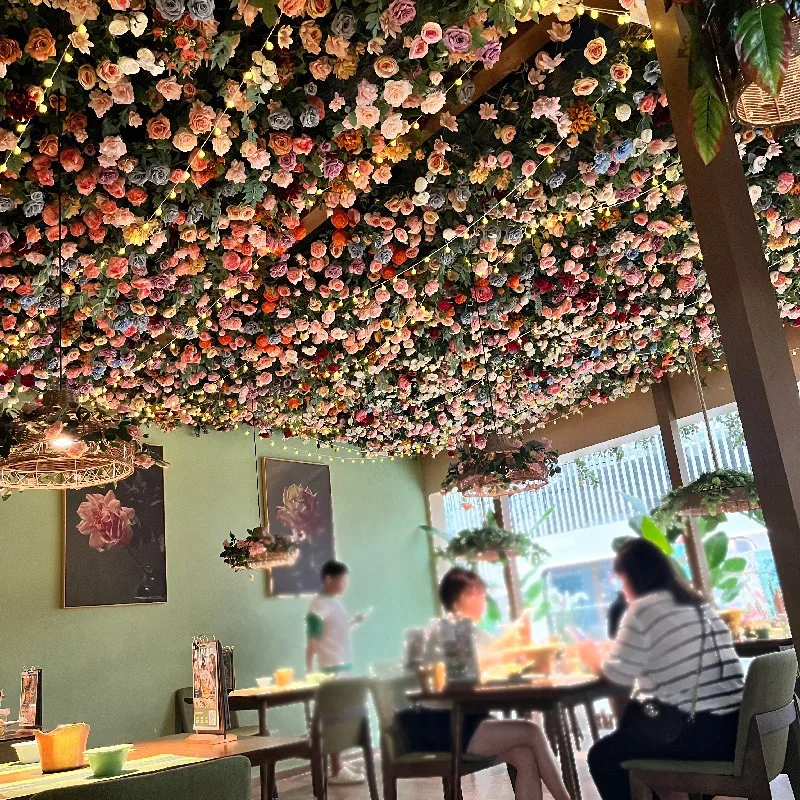 Wholesale Plastic Plant Faux Fern Leaf Garland Greenery indoor outdoor Ceiling Decor Artificial Grass Wall Hanging Plants