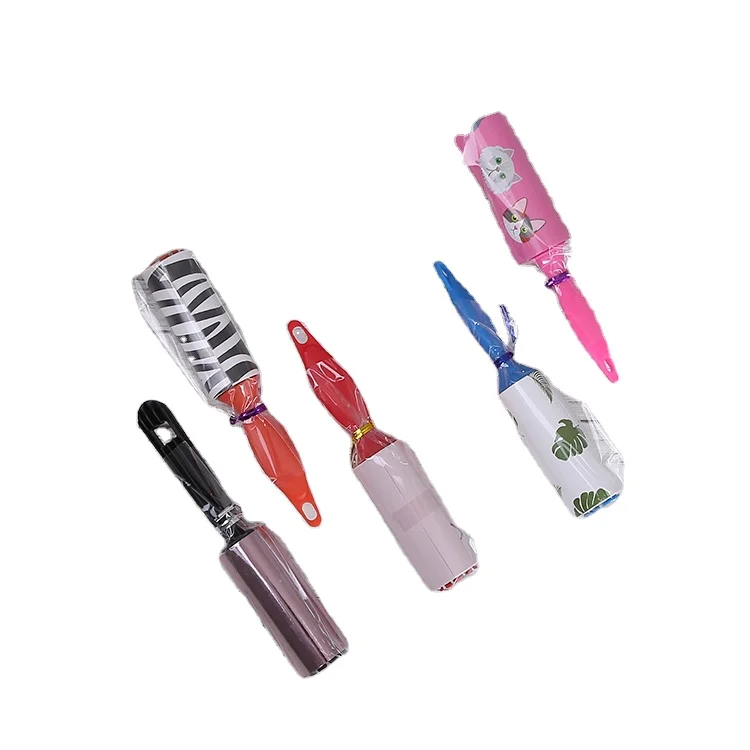 Клеящийся липкий силиконовый бумажный ролик с длинной ручкой и дополнительным наполнением из пластика в ручном стиле